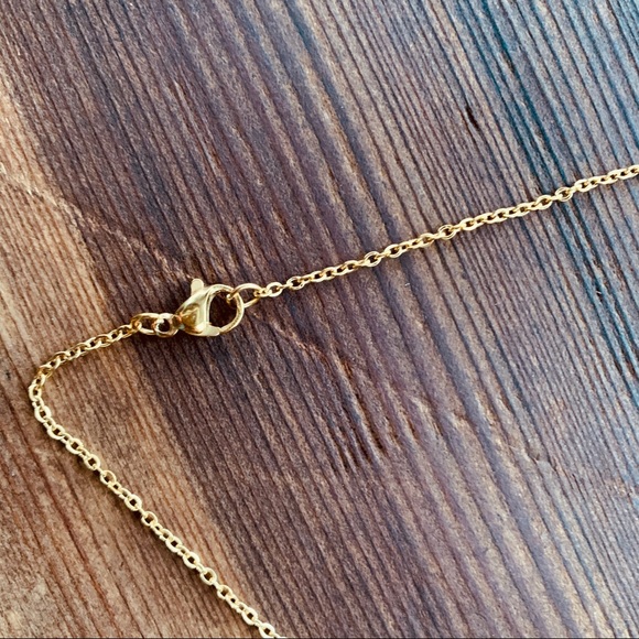 SILVER HAMSA ♡ Stainless Steel Necklace - Picture 3 of 3